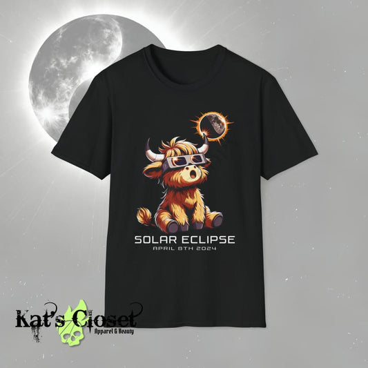 Furry Cow Wearing Eclipse Glasses Unisex T - Shirt
